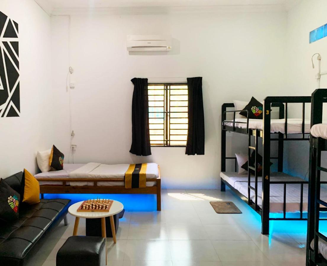 Antonios Villa Hotel Siem Reap Oda fotoğraf